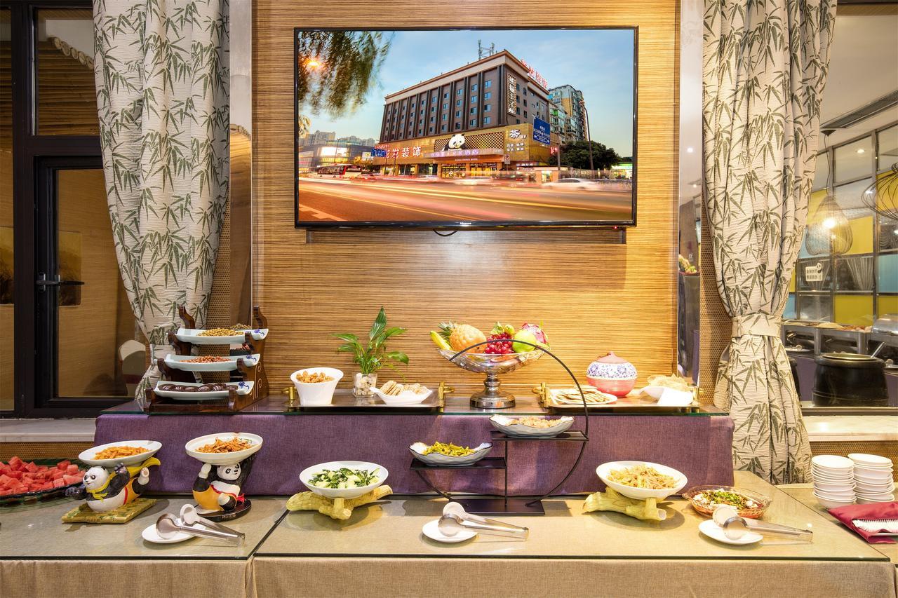 Chengdu Panda Prince Culture Hotel Bagian luar foto